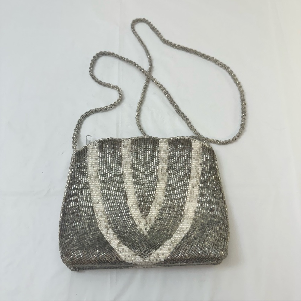 Chic Beaded Crossbody Bag in Silver and‎ Gray